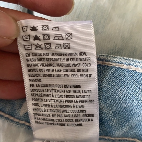 AMERICAN Eagle Floral Bleach Stamp Distressed Jegging Crop Jeans Size 0 - Picture 11 of 14